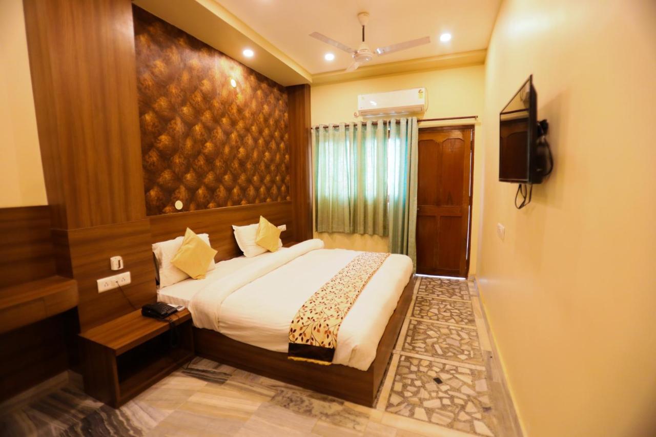 Hotel Vishwanath Varanasi Esterno foto