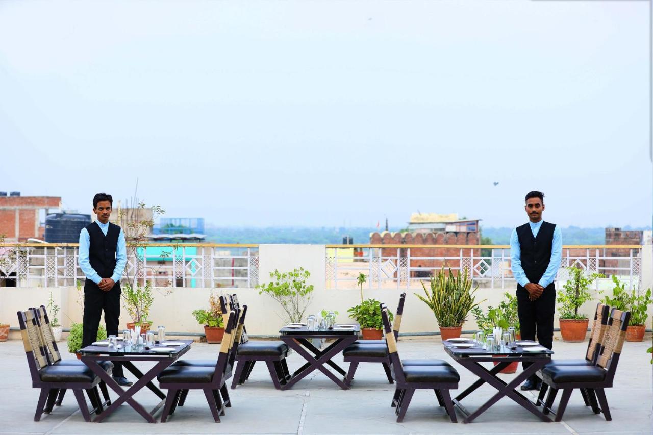 Hotel Vishwanath Varanasi Esterno foto